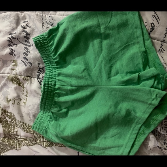Green XS Soffee shorts - Picture 2 of 2